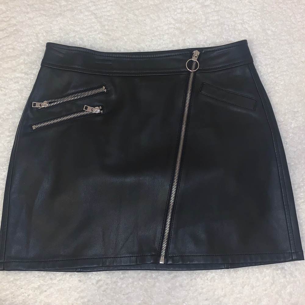 Express black leather skirt, size 2